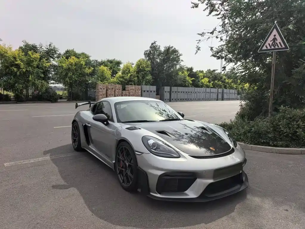 Porsche 718 2022 Cayman GT4 RS 4.0L