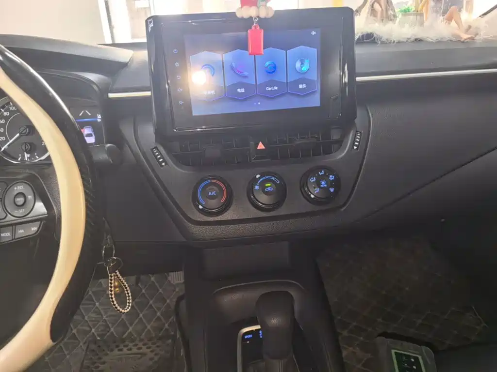 Toyota Corolla — миниатюра 10
