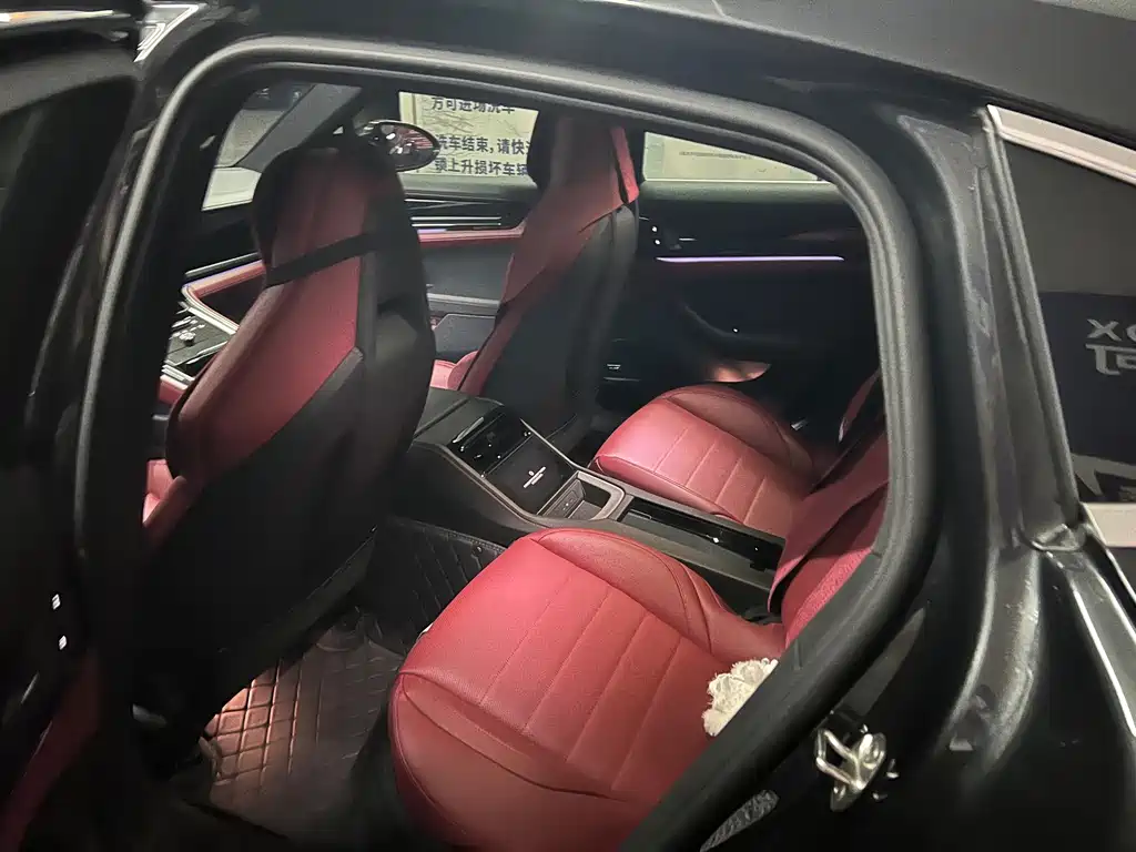 Porsche Panamera — миниатюра 5