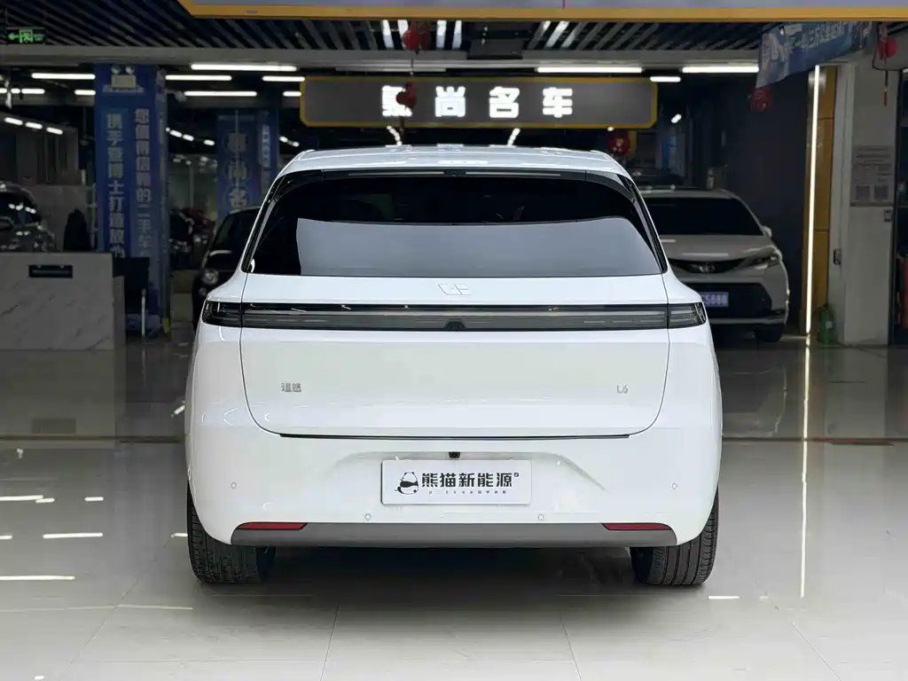 Li Auto IDEAL L6