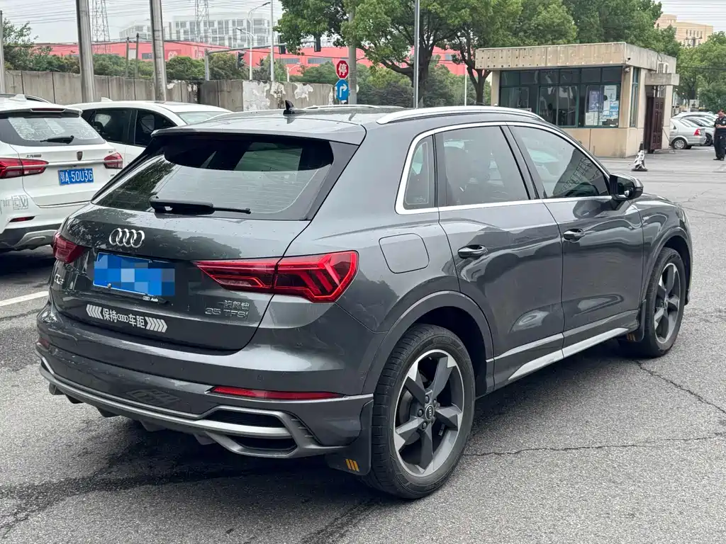 Audi Q3 2022 35 TFSI Fashion