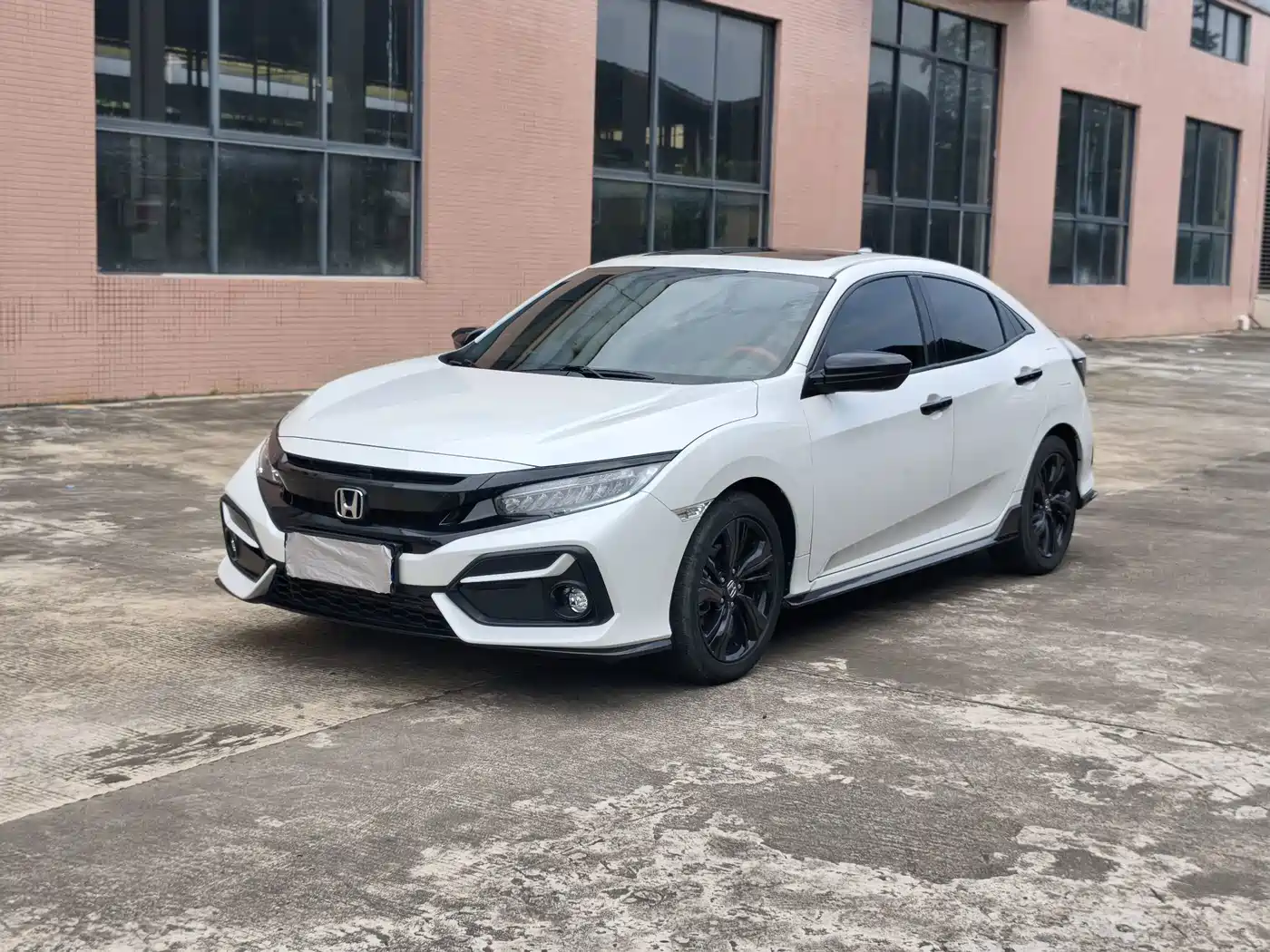 思域 2021款 HATCHBACK 220TURBO CVT潮酷控 2022