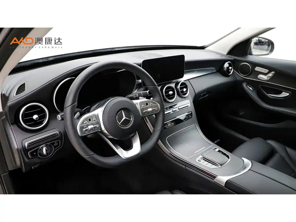 Mercedes-Benz C-Class — миниатюра 6