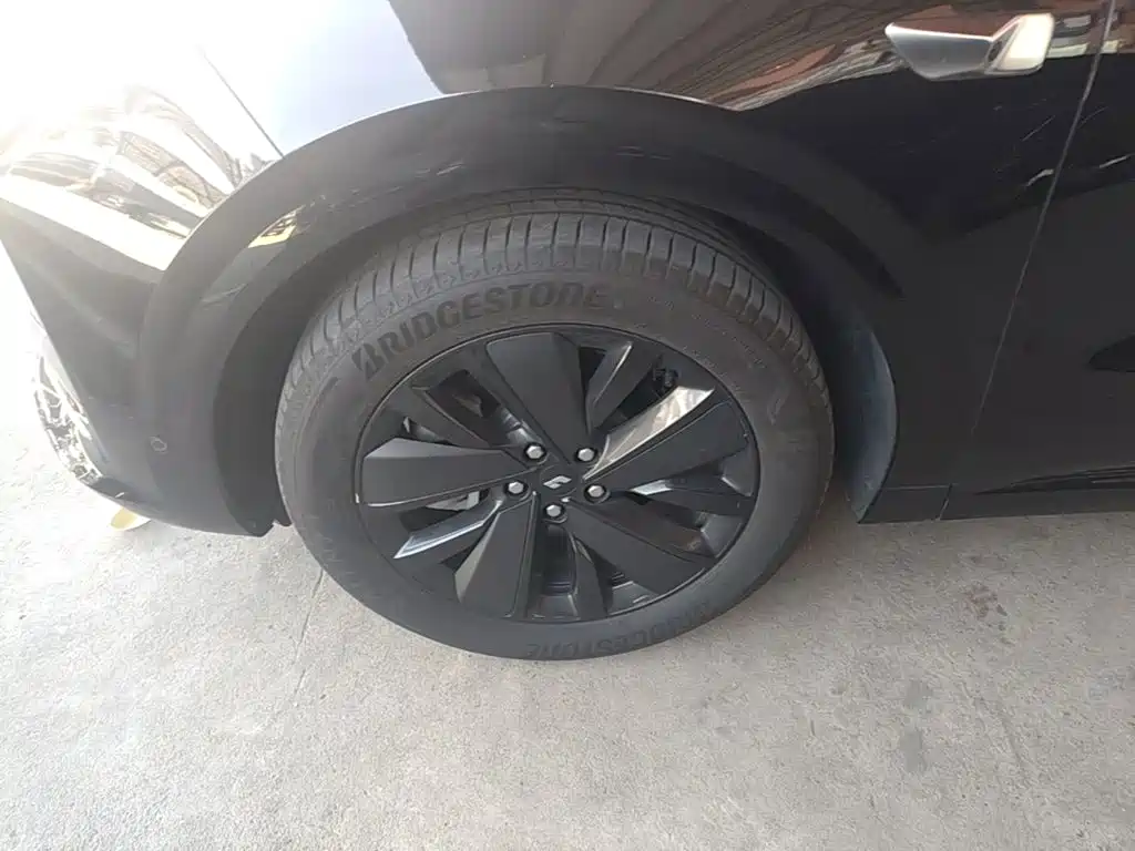 Li Auto Li L6 — миниатюра 23
