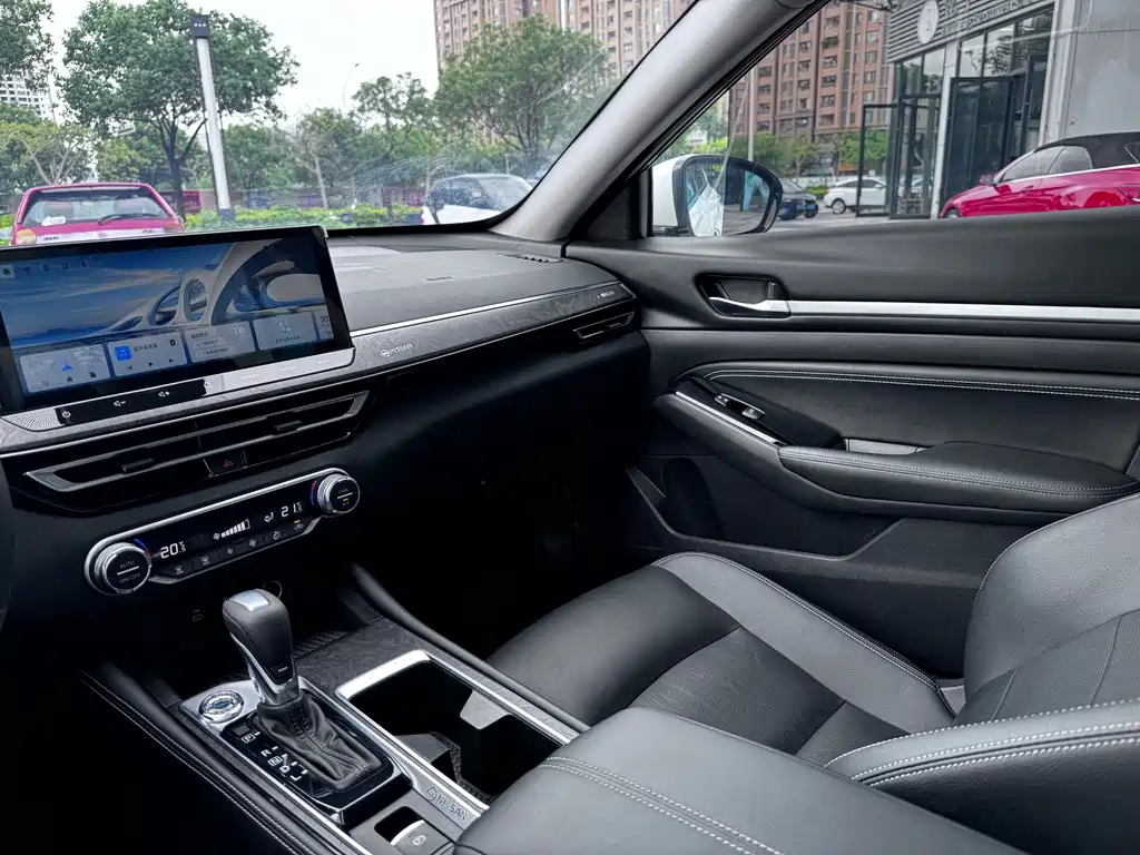 Nissan Teana — миниатюра 22
