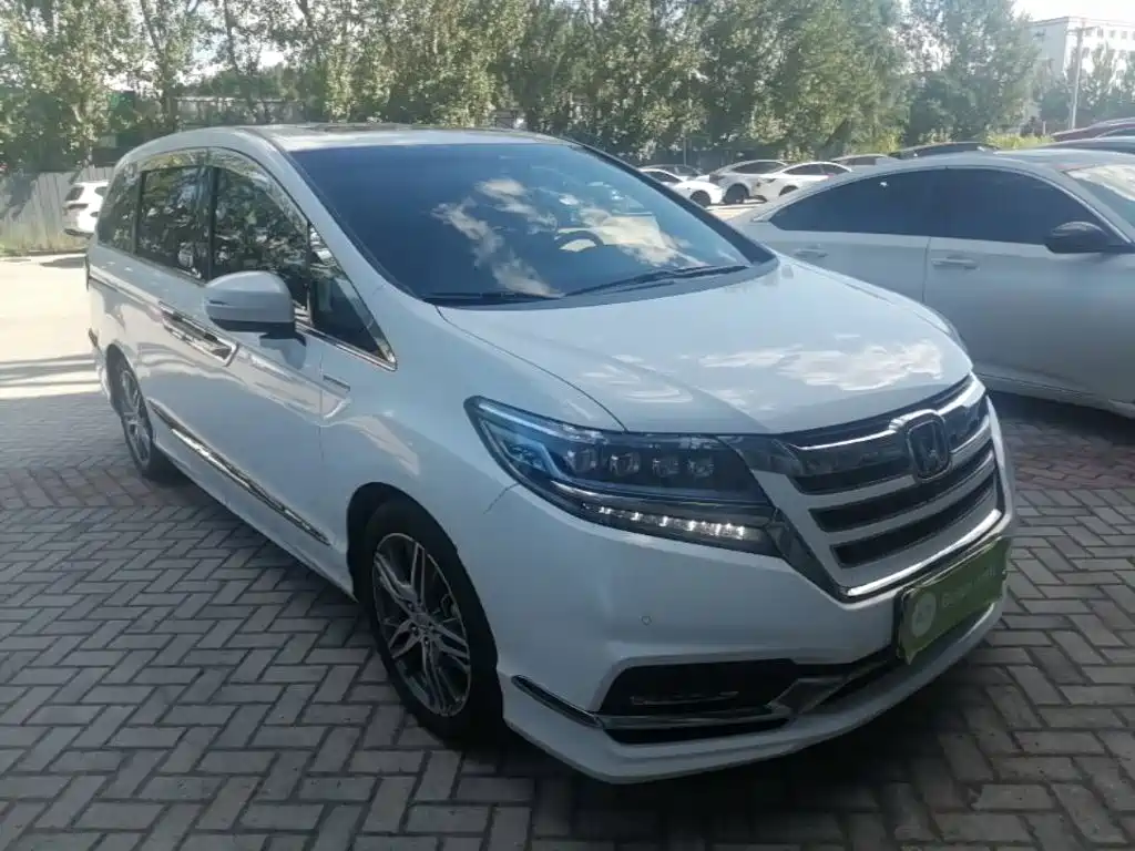 Honda Elysion — миниатюра 4