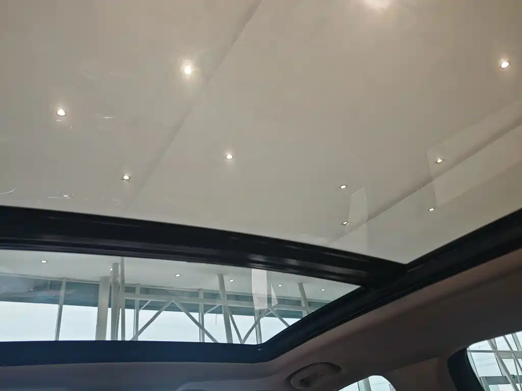 Buick Envision Plus — миниатюра 11
