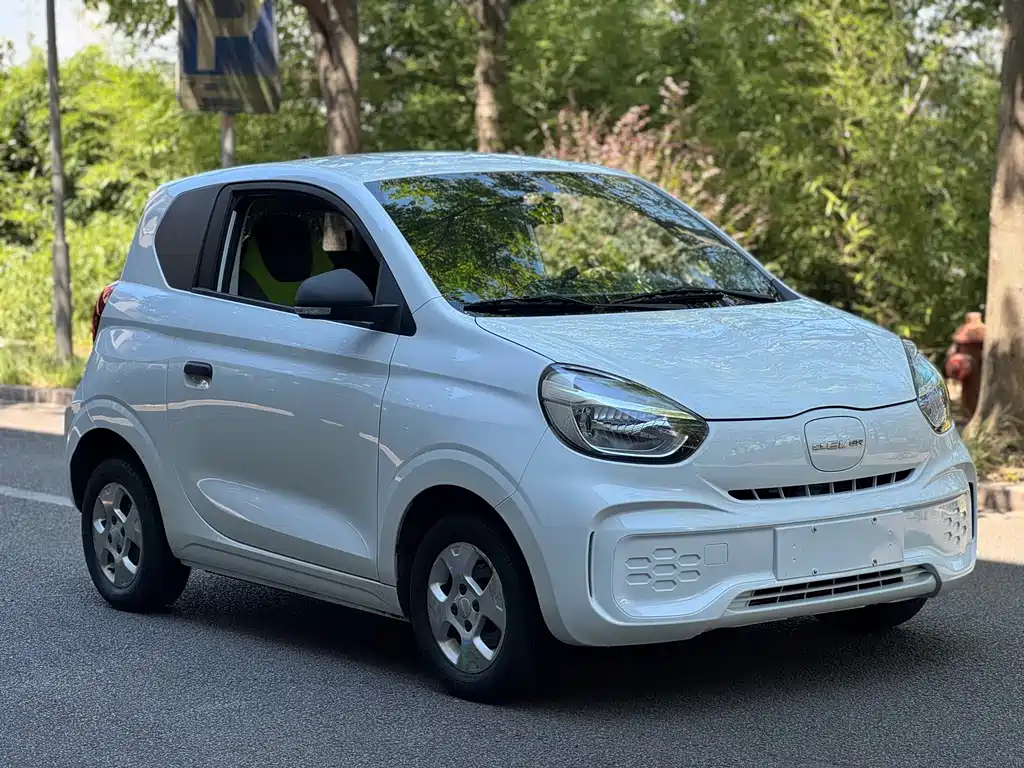 Roewe Clever — миниатюра 3