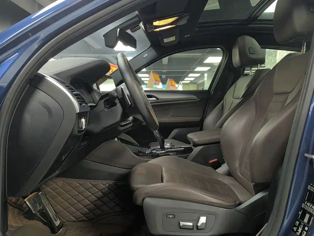 BMW X4 — миниатюра 5