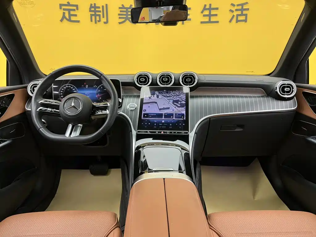 Mercedes-Benz GLC — миниатюра 10