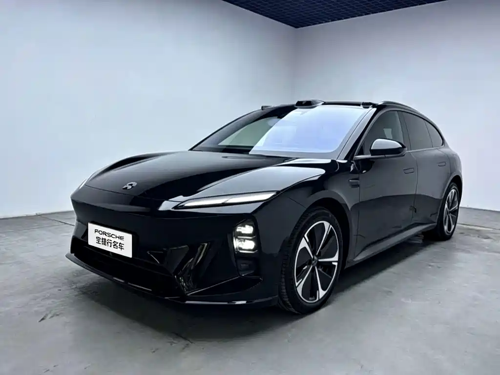 NIO ET5T
