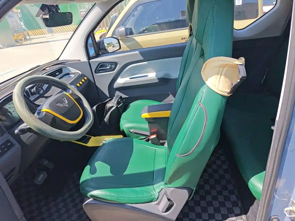 Wuling MINIEV — миниатюра 15