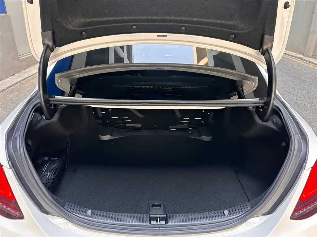 Mercedes-Benz C-Class C 2020 C 260 L Sport
