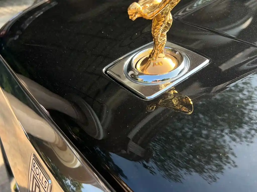 Rolls-Royce Cullinan — миниатюра 8