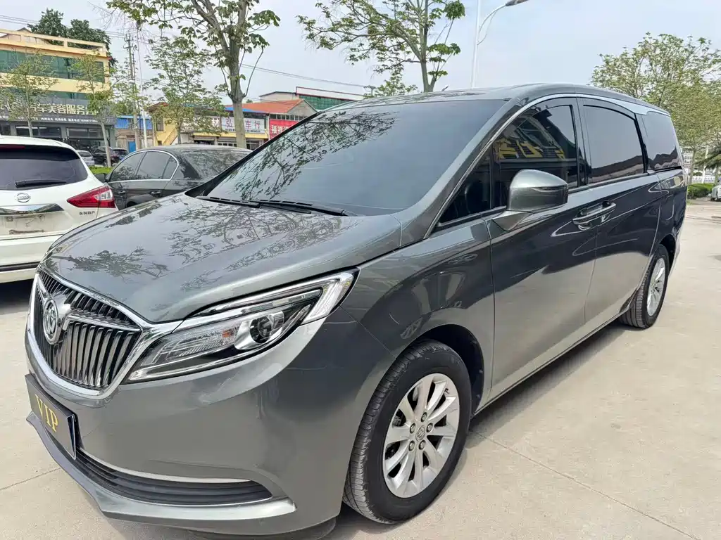 Buick GL8 2017