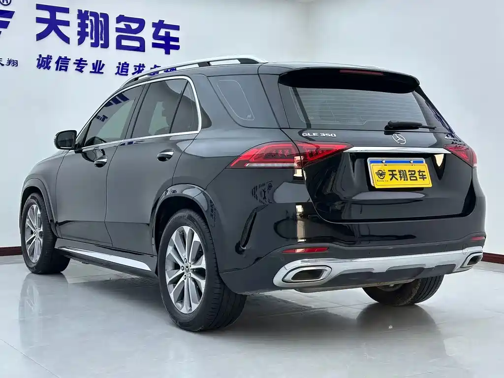 Mercedes-Benz GLE (Import) — миниатюра 4