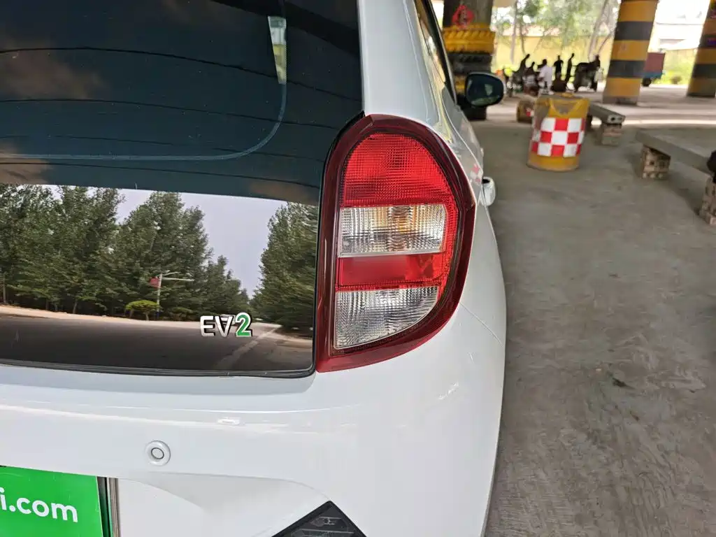 JMEV Yizhi EV2 — миниатюра 8