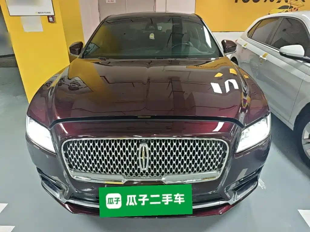 Lincoln Continental — миниатюра 3