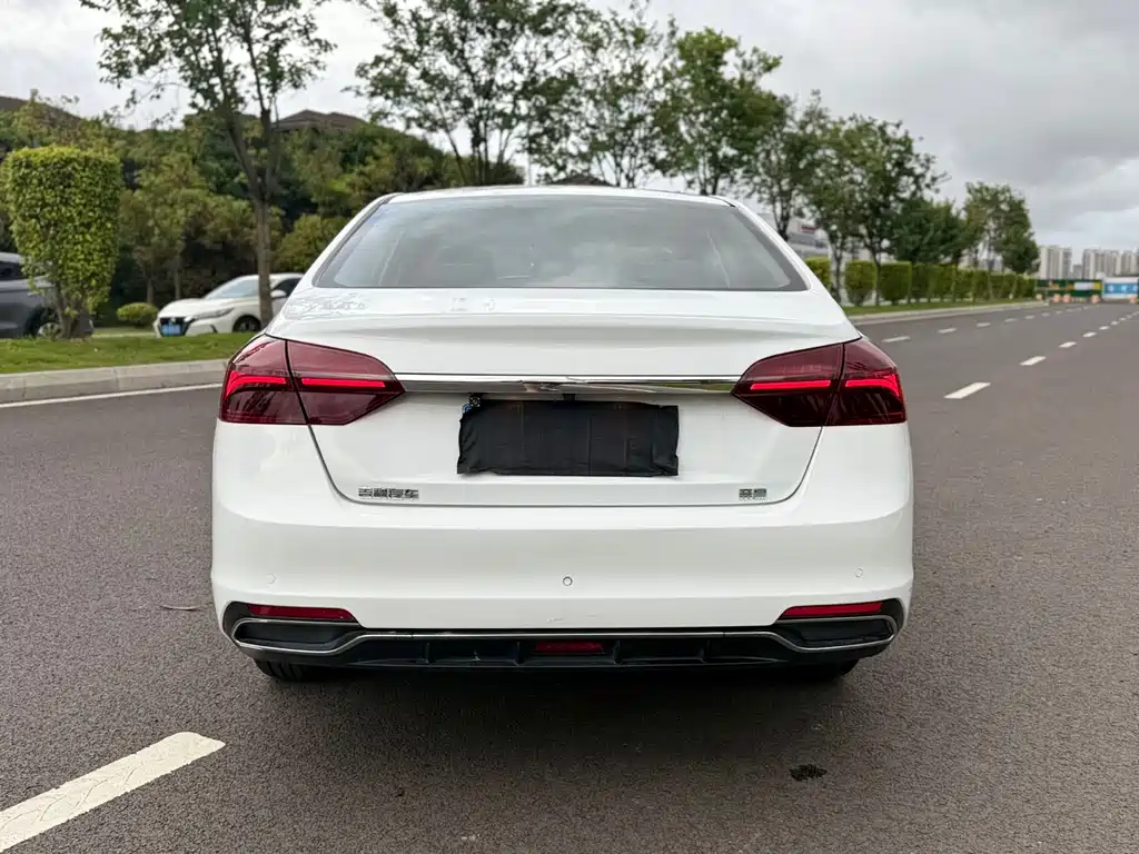 GEELY AUTOMOBILE EMGRAND