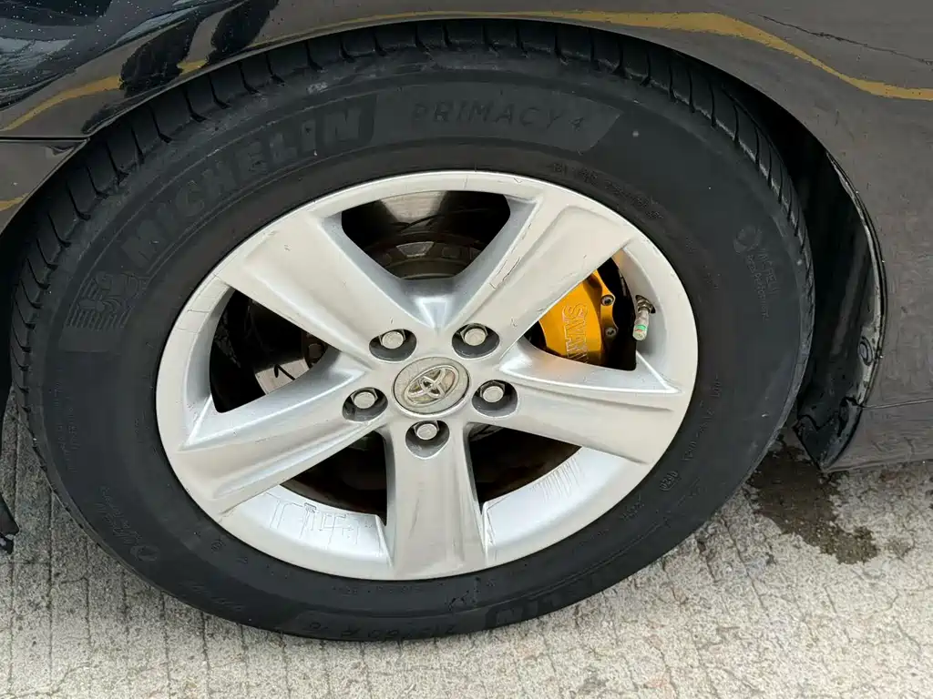 Toyota Reiz — миниатюра 3