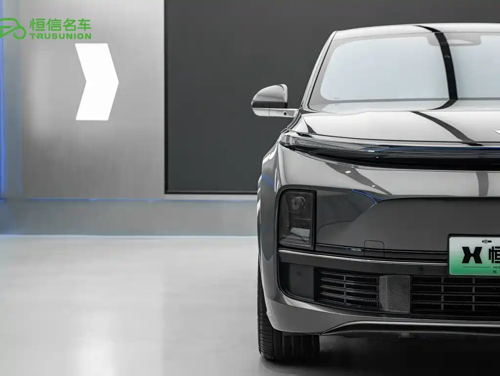 Li Auto L8 2023 Pro