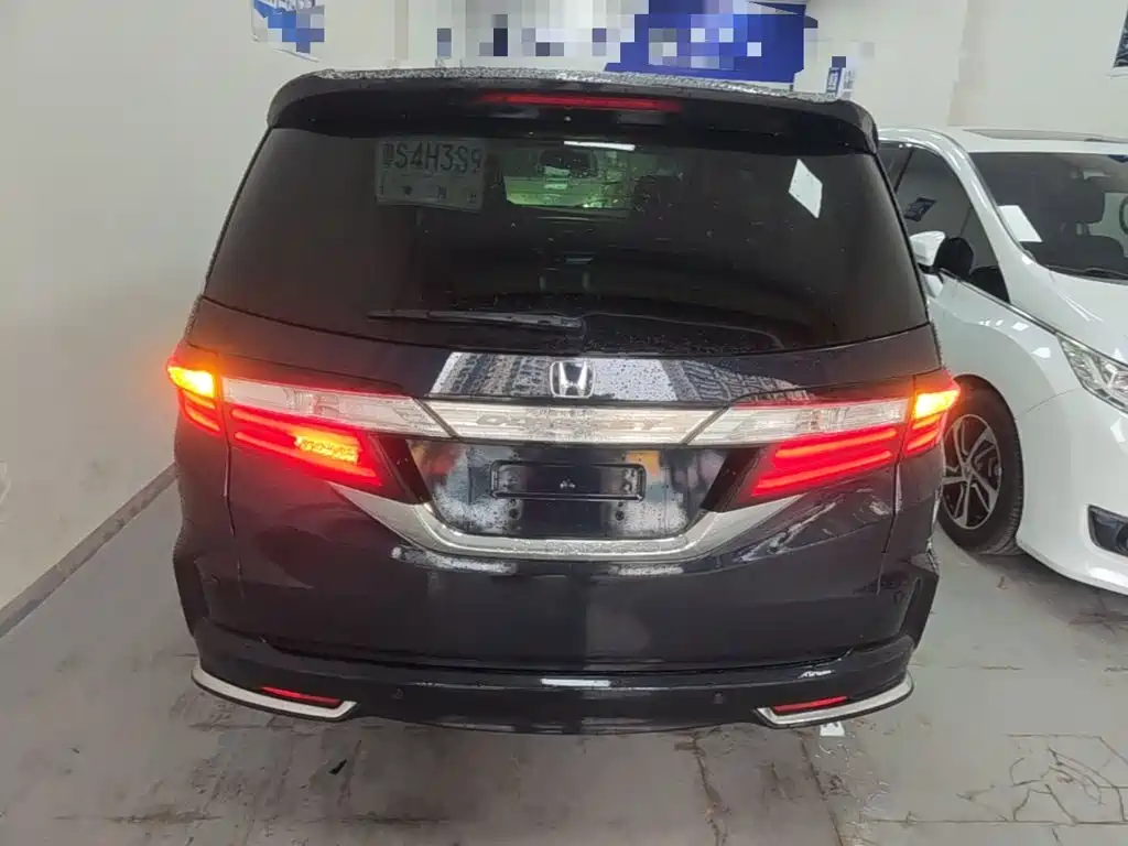 Honda Odyssey — миниатюра 6