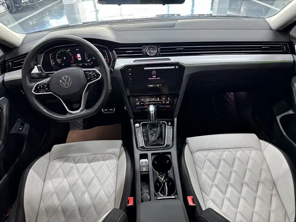 Volkswagen Magotan — миниатюра 6