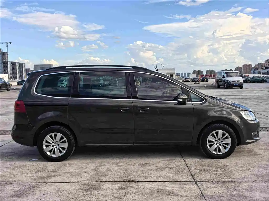 Volkswagen Sharan — миниатюра 3