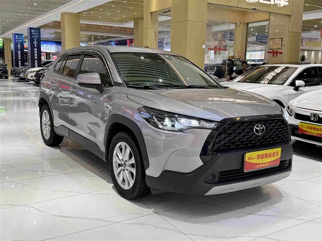 Toyota Corolla Cross — миниатюра 3