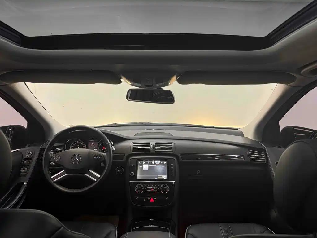Mercedes-Benz R-Class — миниатюра 9