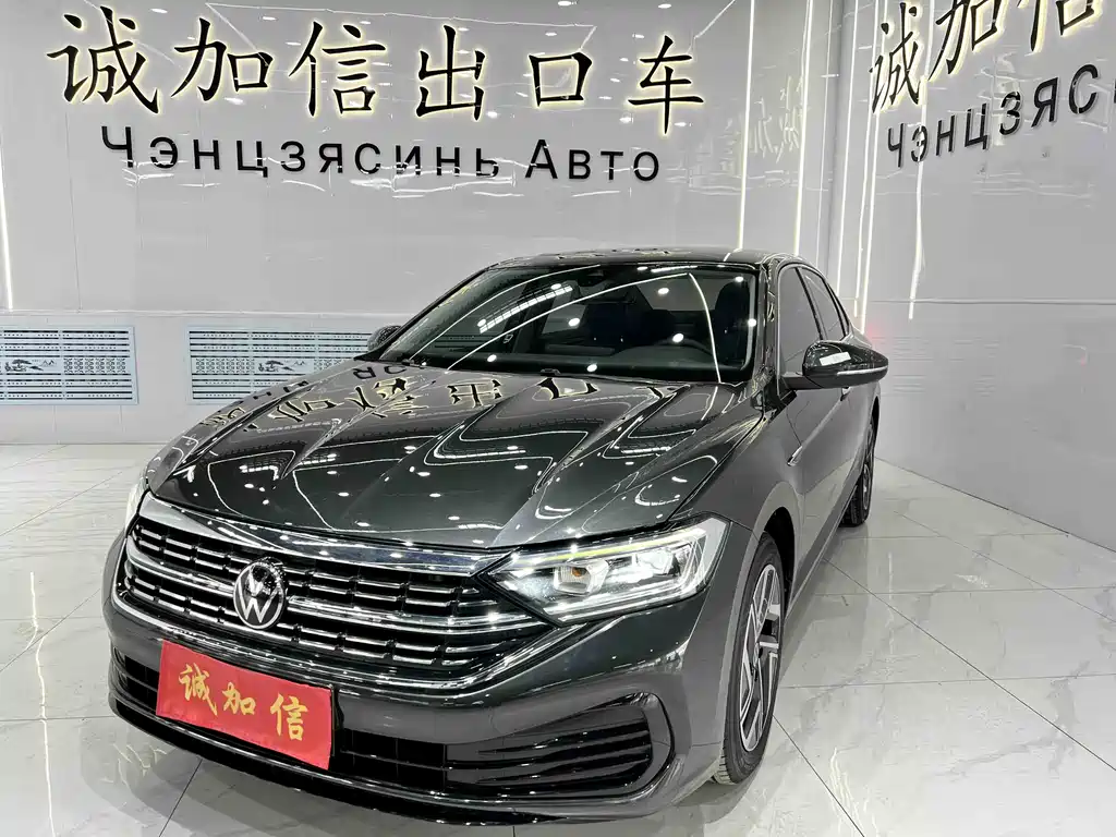 Volkswagen Sagitar 2022