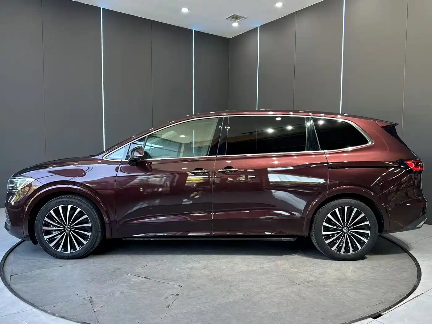 Volkswagen Viloran