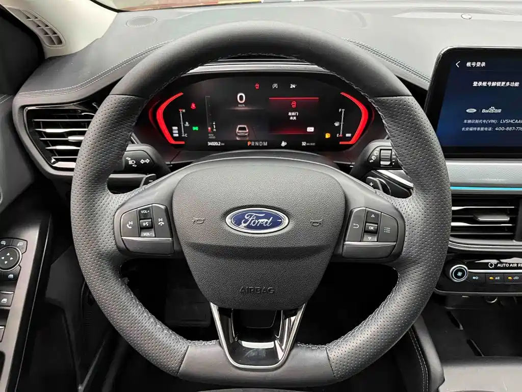 Ford Focus Active — миниатюра 3