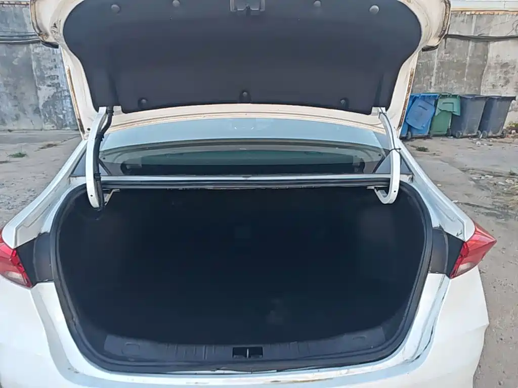 Buick Verano — миниатюра 19