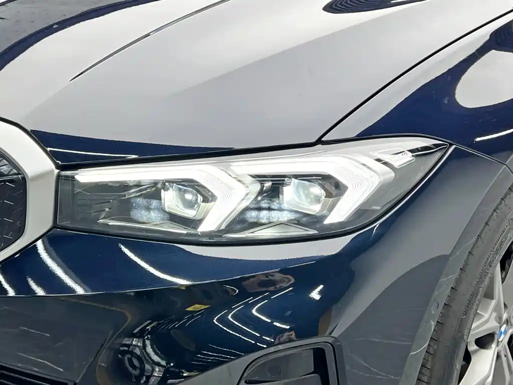 BMW i3 — миниатюра 9