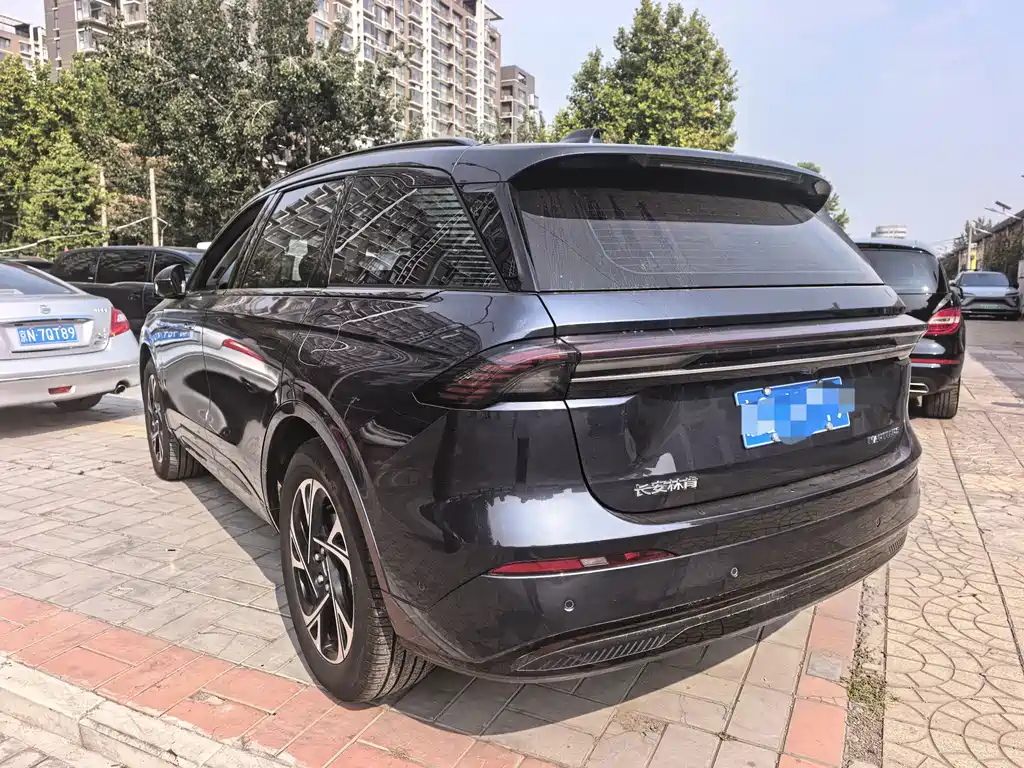 Lincoln Nautilus — миниатюра 6