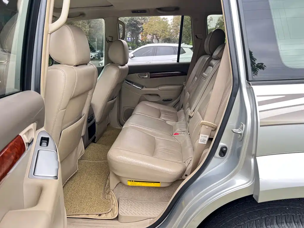 Toyota Land Cruiser Prado 2006 4.0L AT VX