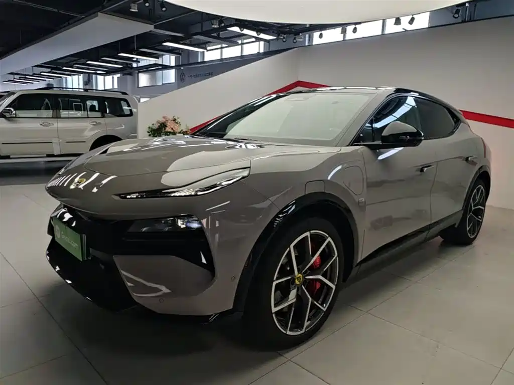 Lotus Eletre 2023