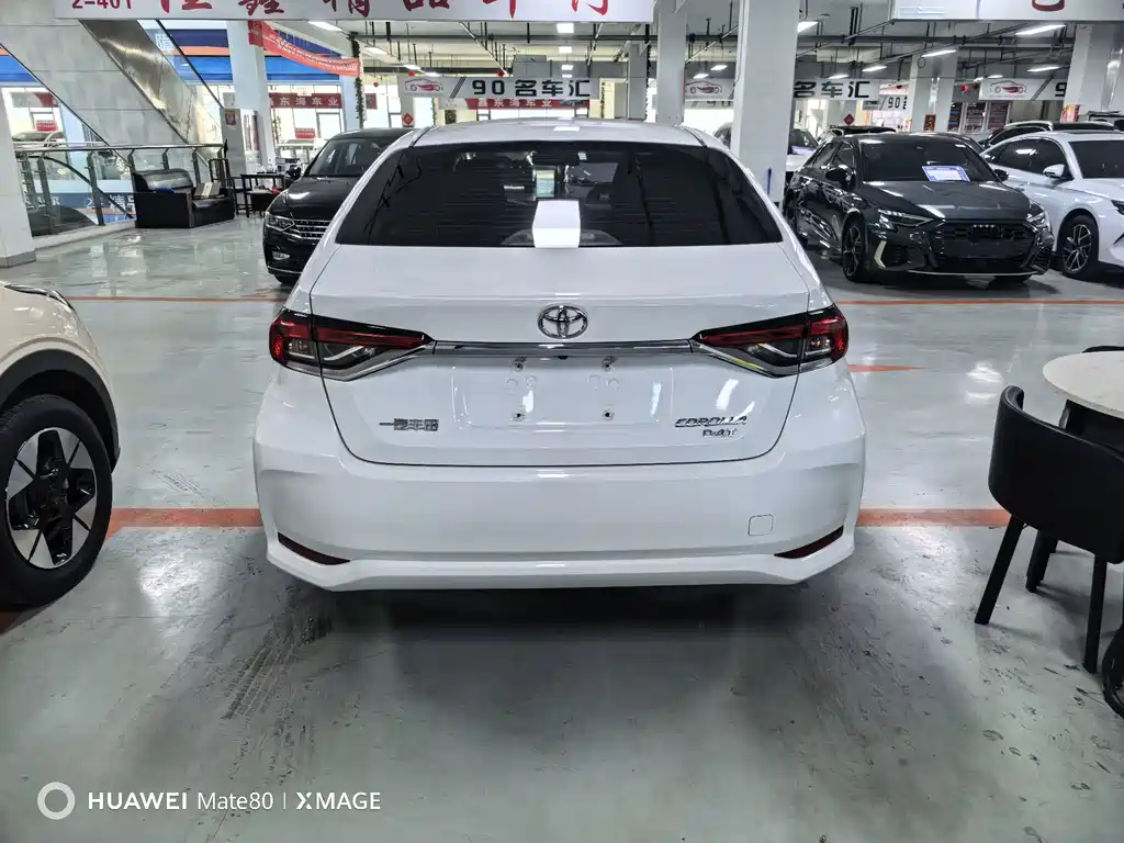 Toyota Corolla — миниатюра 5