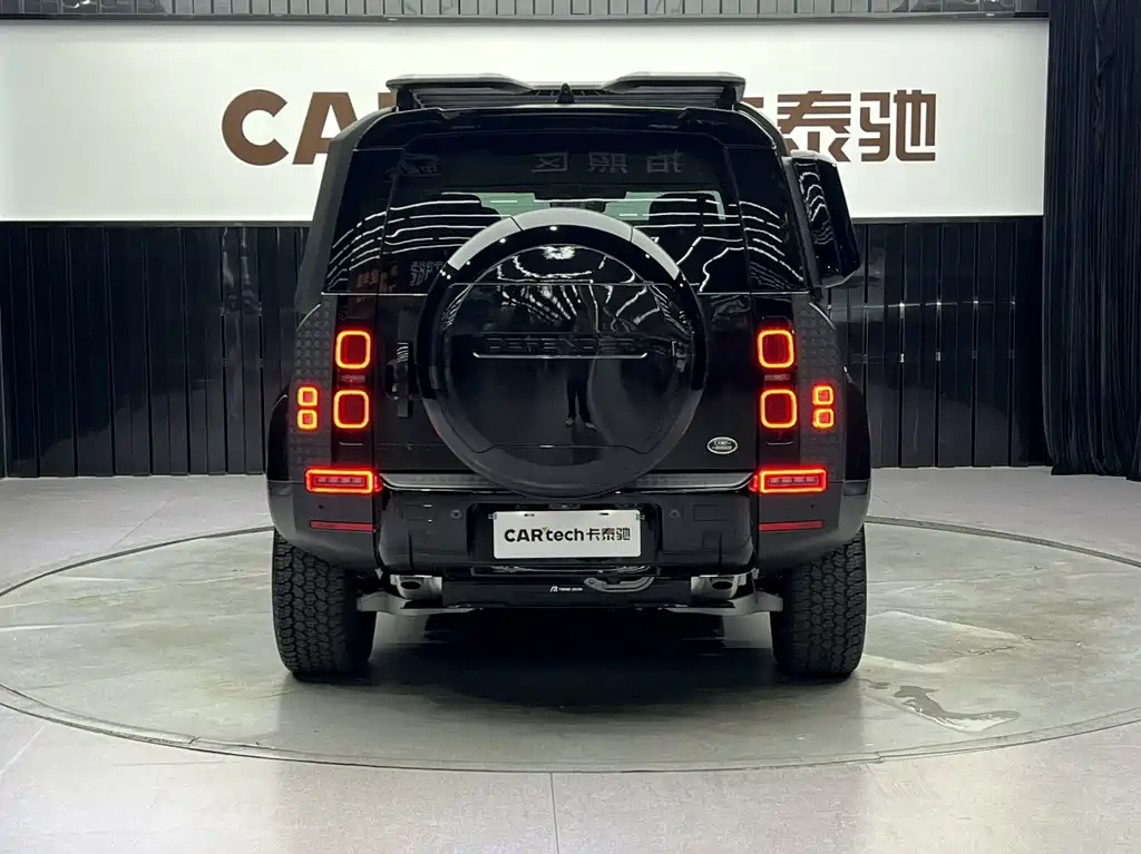 Land Rover Land Rover Defender 2024 110 3.0T P400