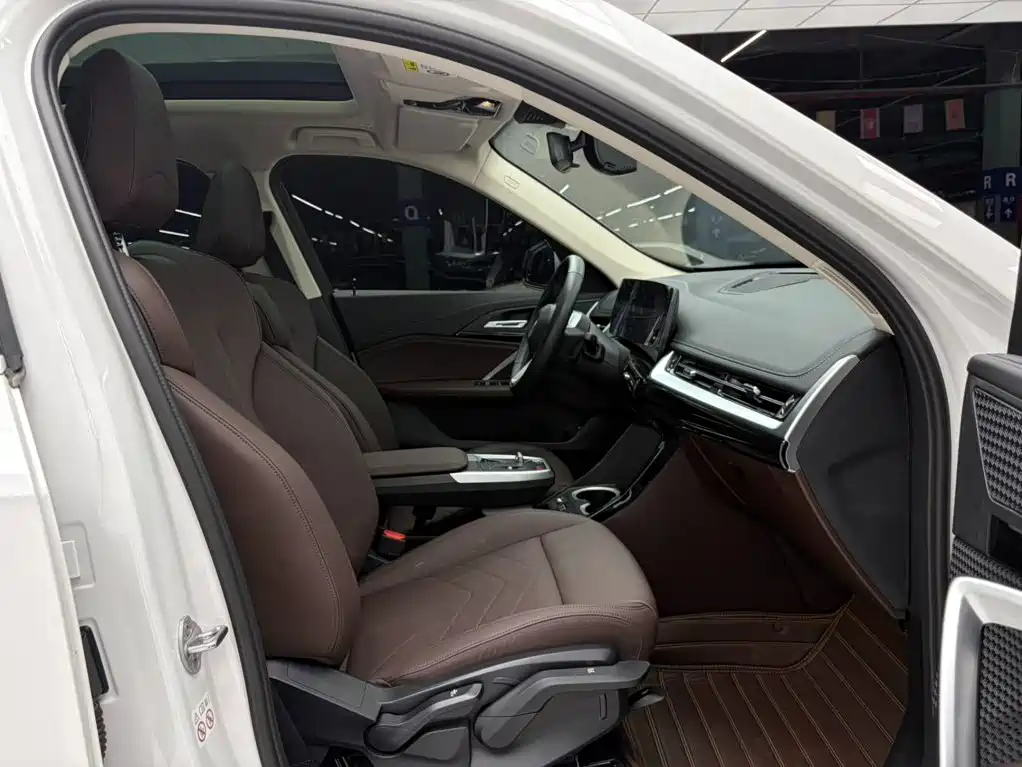 BMW X1 — миниатюра 17