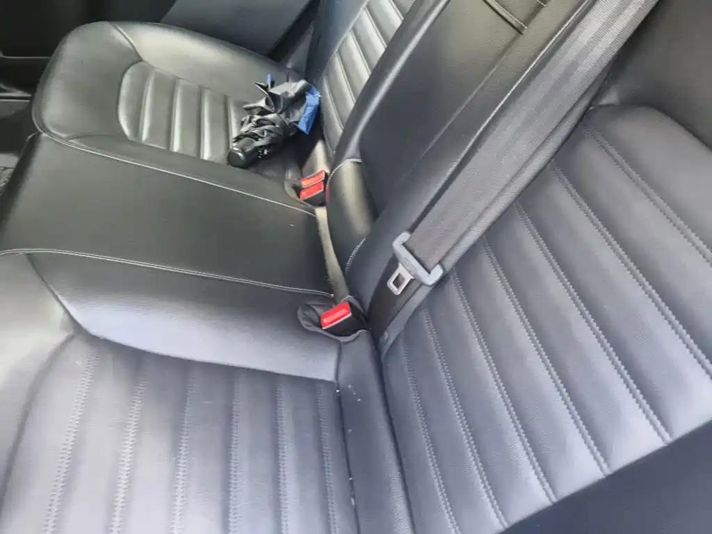 Ford Mondeo — миниатюра 15