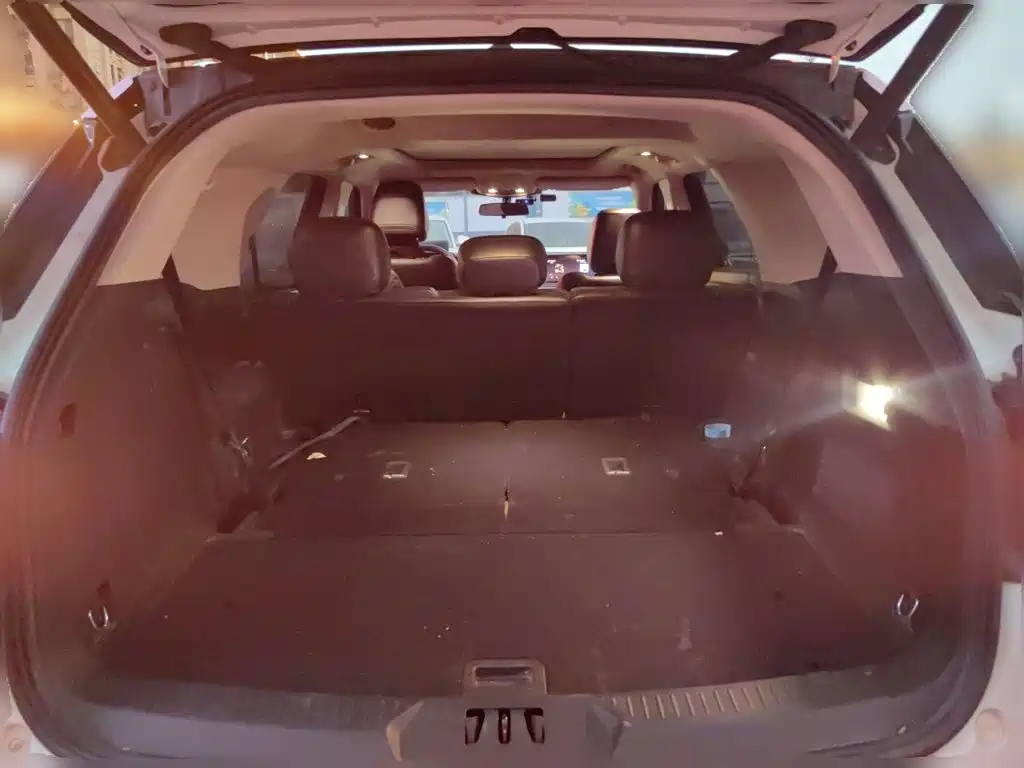 Ford Explorer — миниатюра 15
