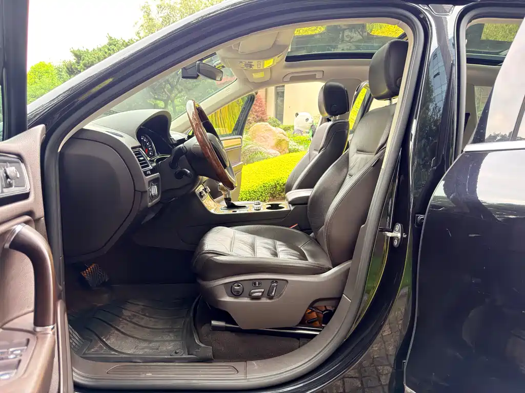 Volkswagen Touareg 2018 3.0TSI