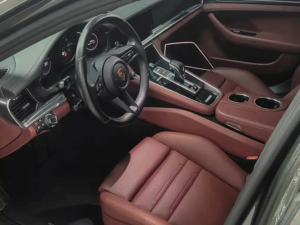 Porsche Panamera — миниатюра 4