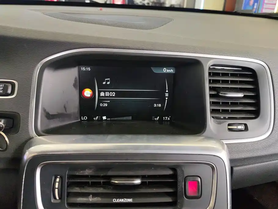 Volvo S60 — миниатюра 13