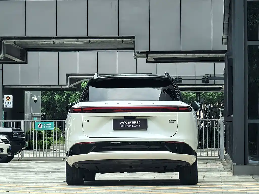 XPeng G9 — миниатюра 8