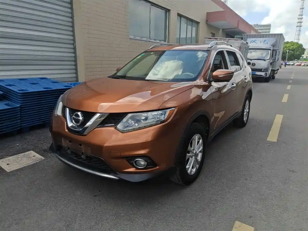 Nissan X-Trail 2015