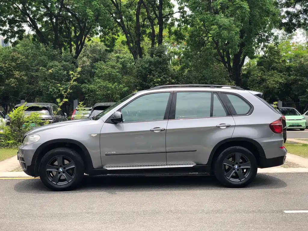 BMW X5 (Import) — миниатюра 7