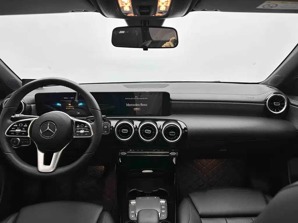 Mercedes-Benz A-Class — миниатюра 14